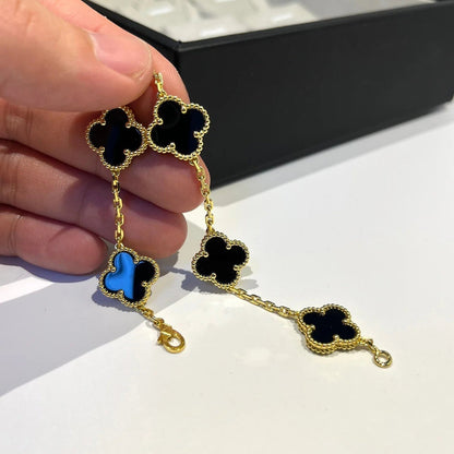 [Riva Schmuck]Glückskleeblatt-Armband mit 5 Motiven - SCHWARZE ONYX-KOLLEKTION