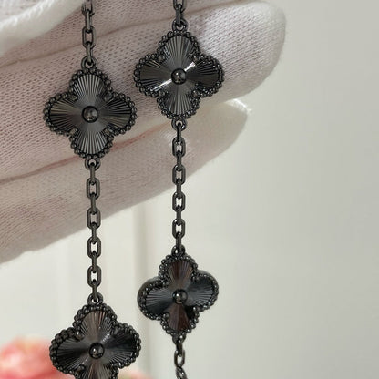 [Riva Jewelry ]CLOVER 5 MOTIF BLACK BRACELET