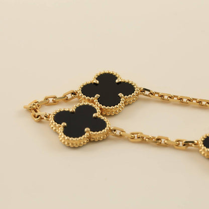 [Riva Schmuck]Glückskleeblatt-Armband mit 5 Motiven - SCHWARZE ONYX-KOLLEKTION