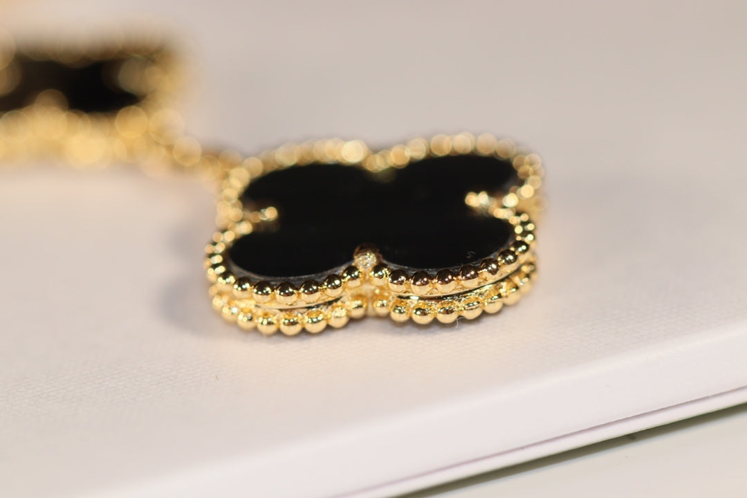 [Riva Jewelry ]CLOVER EARRINGS GOLD ONYX MOP 3 MOTIF