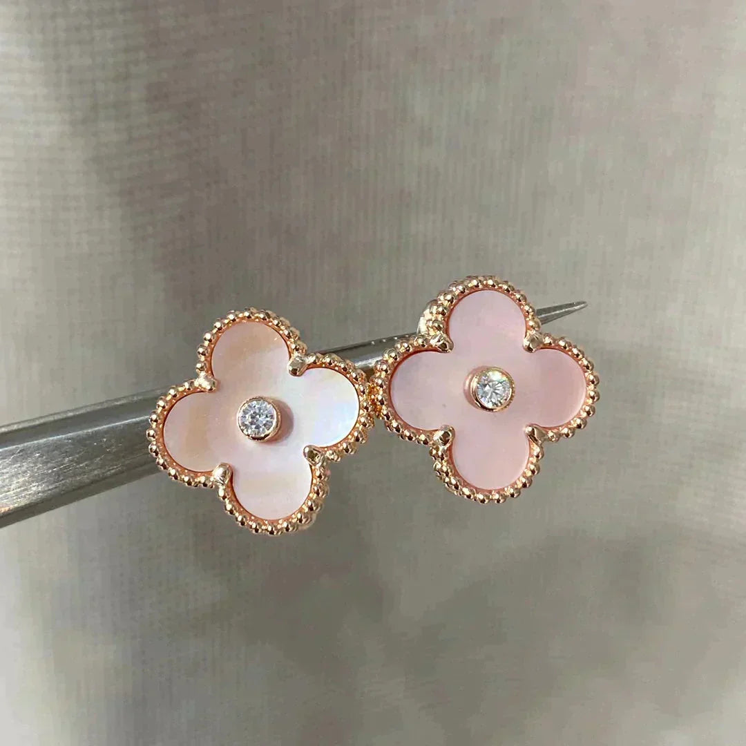 [Riva Jewelry ]CLOVER MEDIUM 1 MOTIFS  PINK MOP DIAMOND EARRINGS