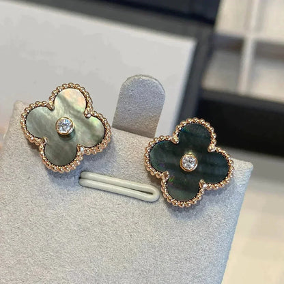 [Riva Jewelry ]CLOVER MEDIUM 1 MOTIFS GRAY MOP  DIAMOND EARRINGS