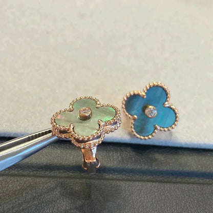 [Riva Jewelry ]CLOVER MEDIUM 1 MOTIFS GRAY MOP  DIAMOND EARRINGS