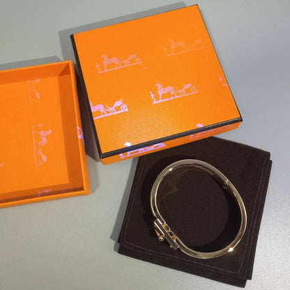[Riva Jewelry]H CLOUD BLUE BRACELET