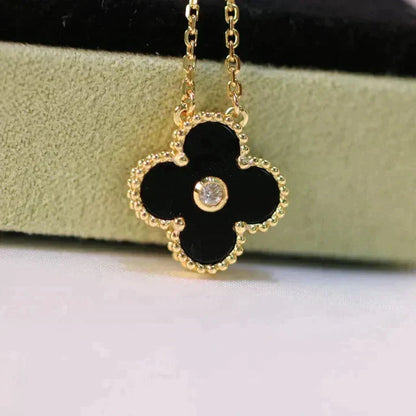[Riva Jewelry ]CLOVER 15MM DIAMOND ONYX NECKLACE
