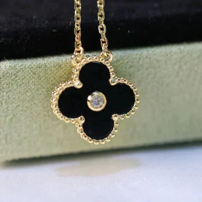 [Riva Jewelry ]CLOVER 15MM DIAMOND ONYX NECKLACE