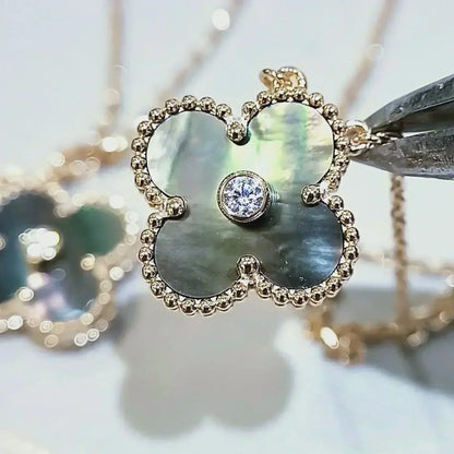 [Riva Jewelry ]CLOVER 15MM DIAMOND AND MOTHER-OF-GREY NECKLACE