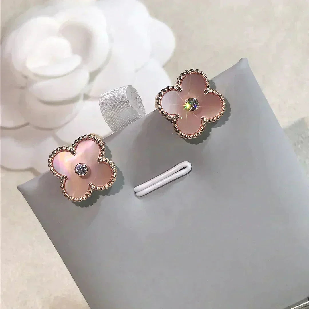 [Riva Jewelry ]CLOVER MEDIUM 1 MOTIFS  PINK MOP DIAMOND EARRINGS