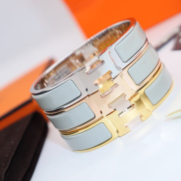 [Riva Jewelry ]H LIGHT BLUE BRACELET