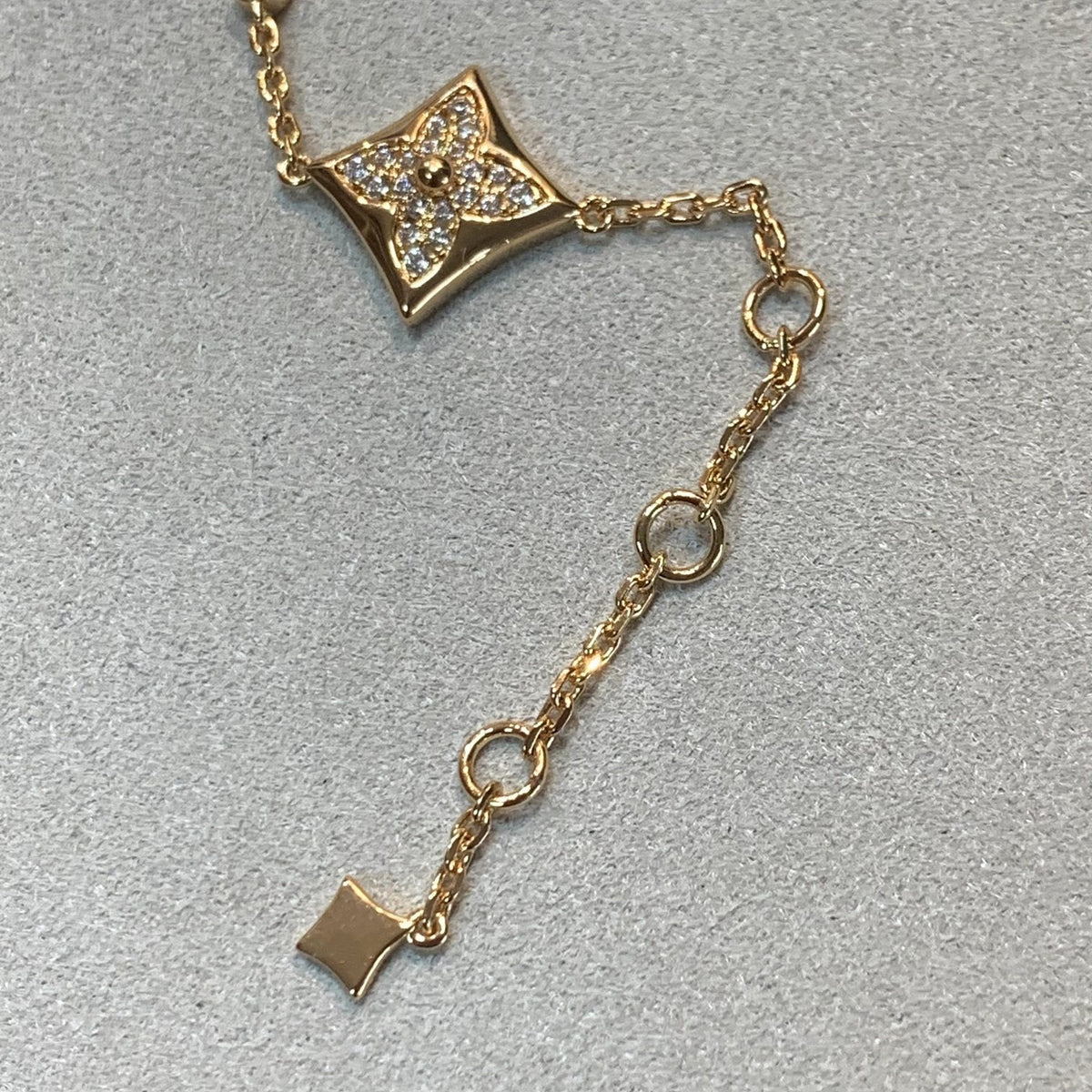 [Riva Jewelry ]STAR AND SUN 4 MOTIFS GOLD DIAMONDS BRACELET