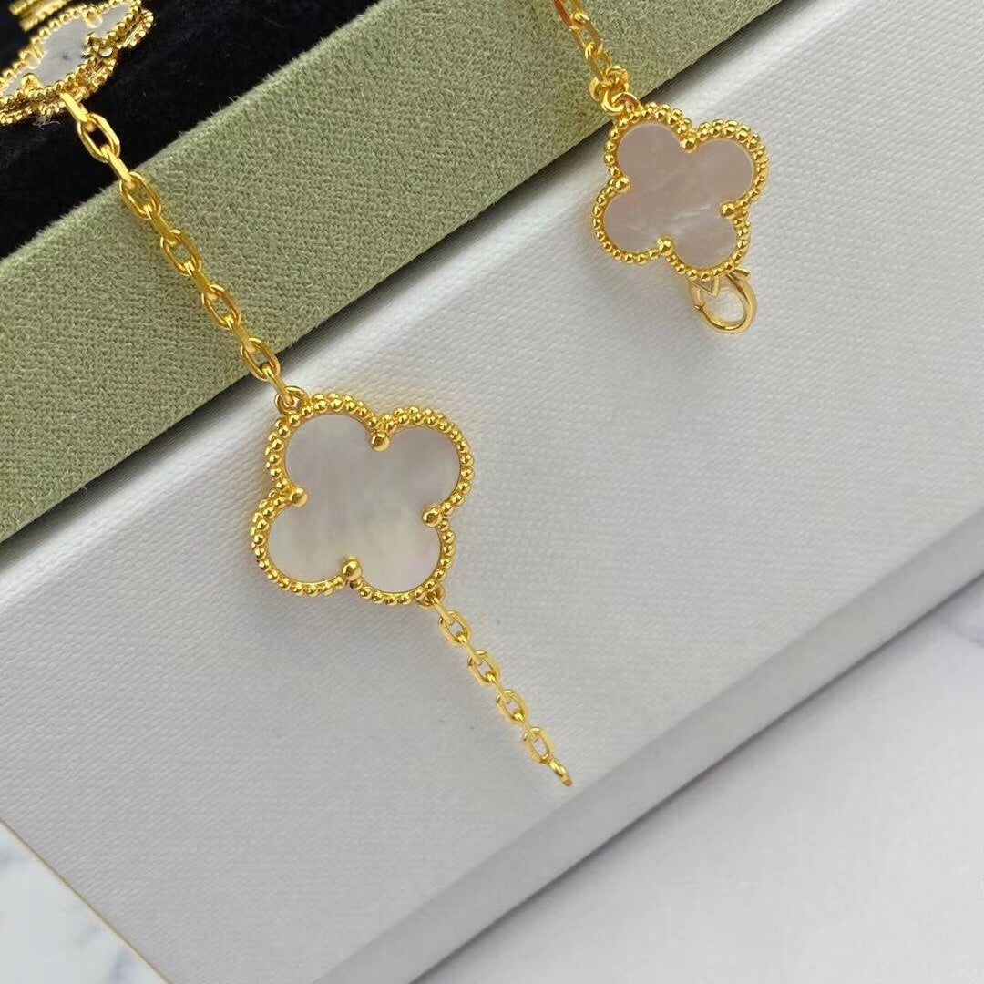 [Riva Jewelry ]MAGIC CLOVER MOP GOLD BRACELET 5 MOTIFS