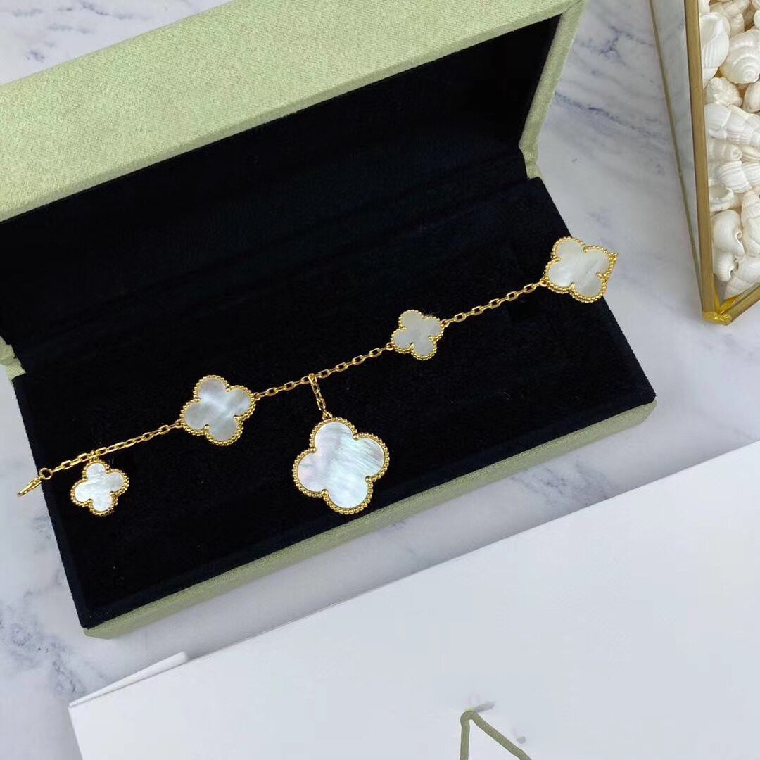 [Riva Jewelry ]MAGIC CLOVER MOP GOLD BRACELET 5 MOTIFS