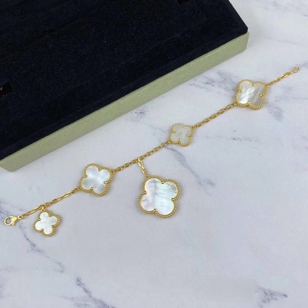[Riva Jewelry ]MAGIC CLOVER MOP GOLD BRACELET 5 MOTIFS