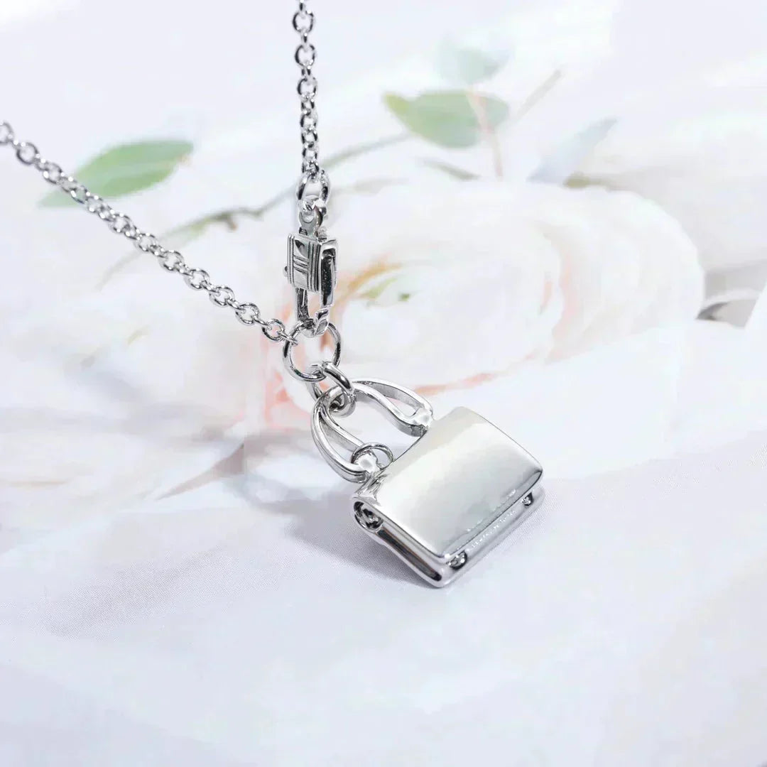 [Riva Jewelry ]AMULETTE PEDANT SILVER NECKLACE