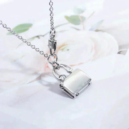 [Riva Jewelry ]AMULETTE PEDANT SILVER NECKLACE