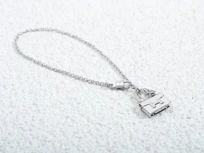 [Riva Jewelry]AMULETTE PEDANT SILVER NECKLACE