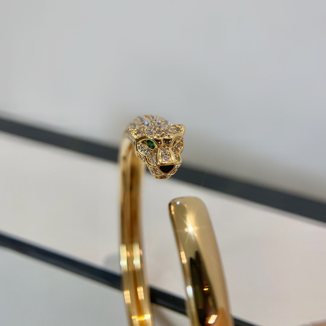 [Riva Jewelry ]PANTHERE GOLD DIAMOND OPEN BRACELET