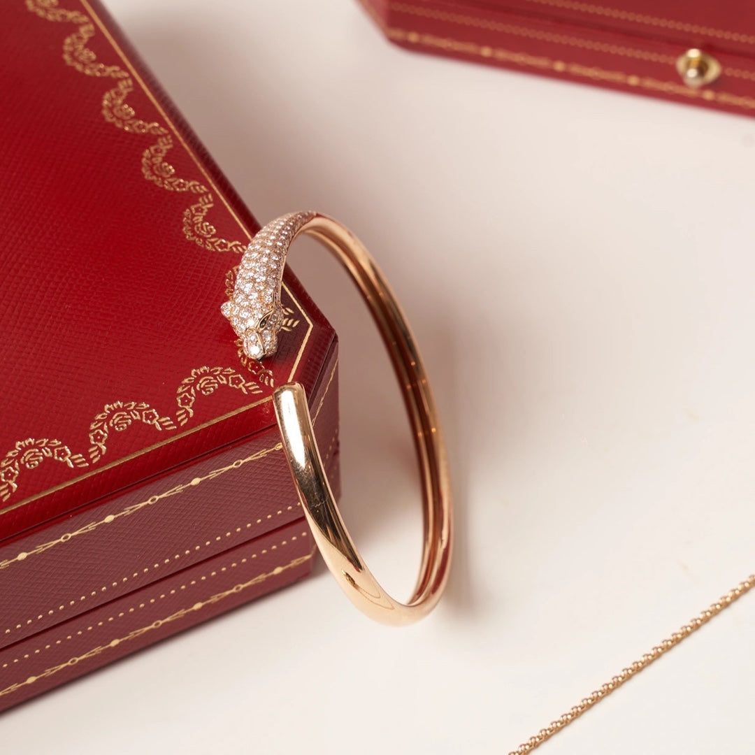 [Riva Jewelry ]PANTHERE ROSE GOLD DIAMOND OPEN BRACELET