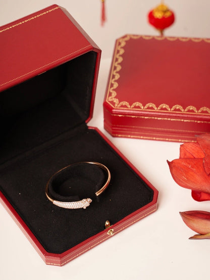 [Riva Jewelry ]PANTHERE ROSE GOLD DIAMOND OPEN BRACELET