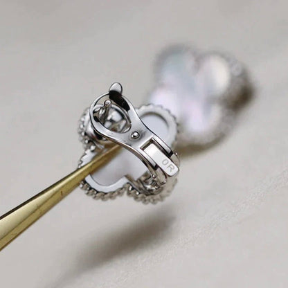 [Riva Jewelry ]CLOVER MEDIUM 1 MOTIFS  WHITE MOP EARRINGS SILVER