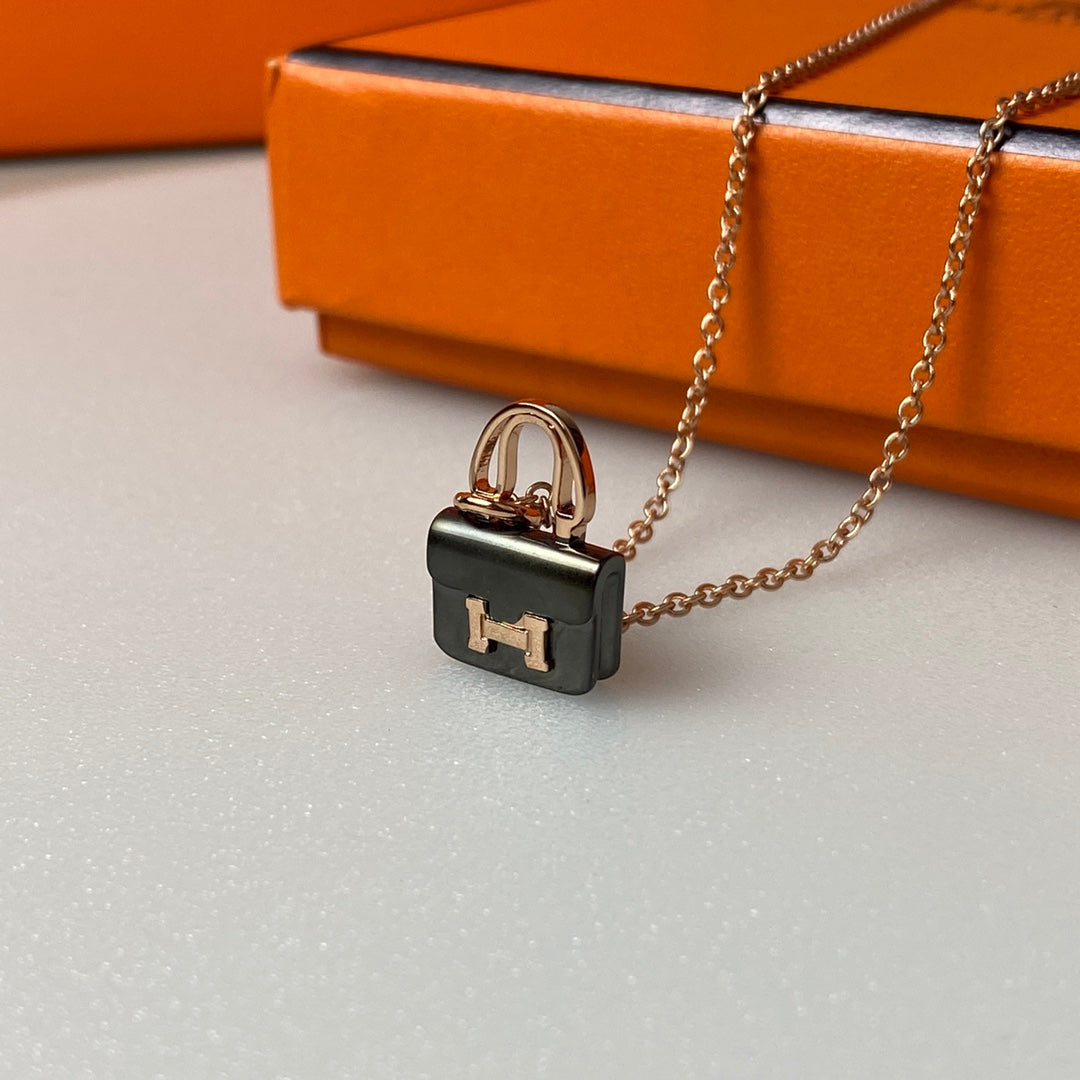 [Riva Jewelry]CONSTANCE BLACK ANHÄNGER ROSÉGOLD KETTE