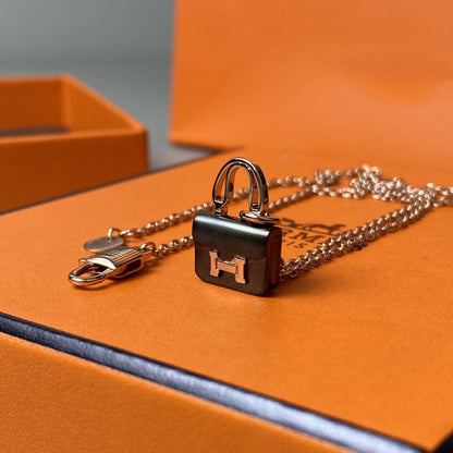 [Riva Jewelry]CONSTANCE BLACK ANHÄNGER ROSÉGOLD KETTE