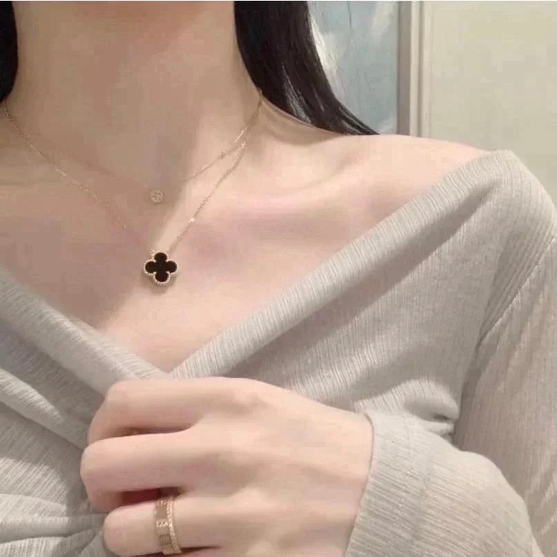 [Riva Jewelry ]CLOVER 15MM BLACK ONYX SINGLE FLOWER NECKLACE
