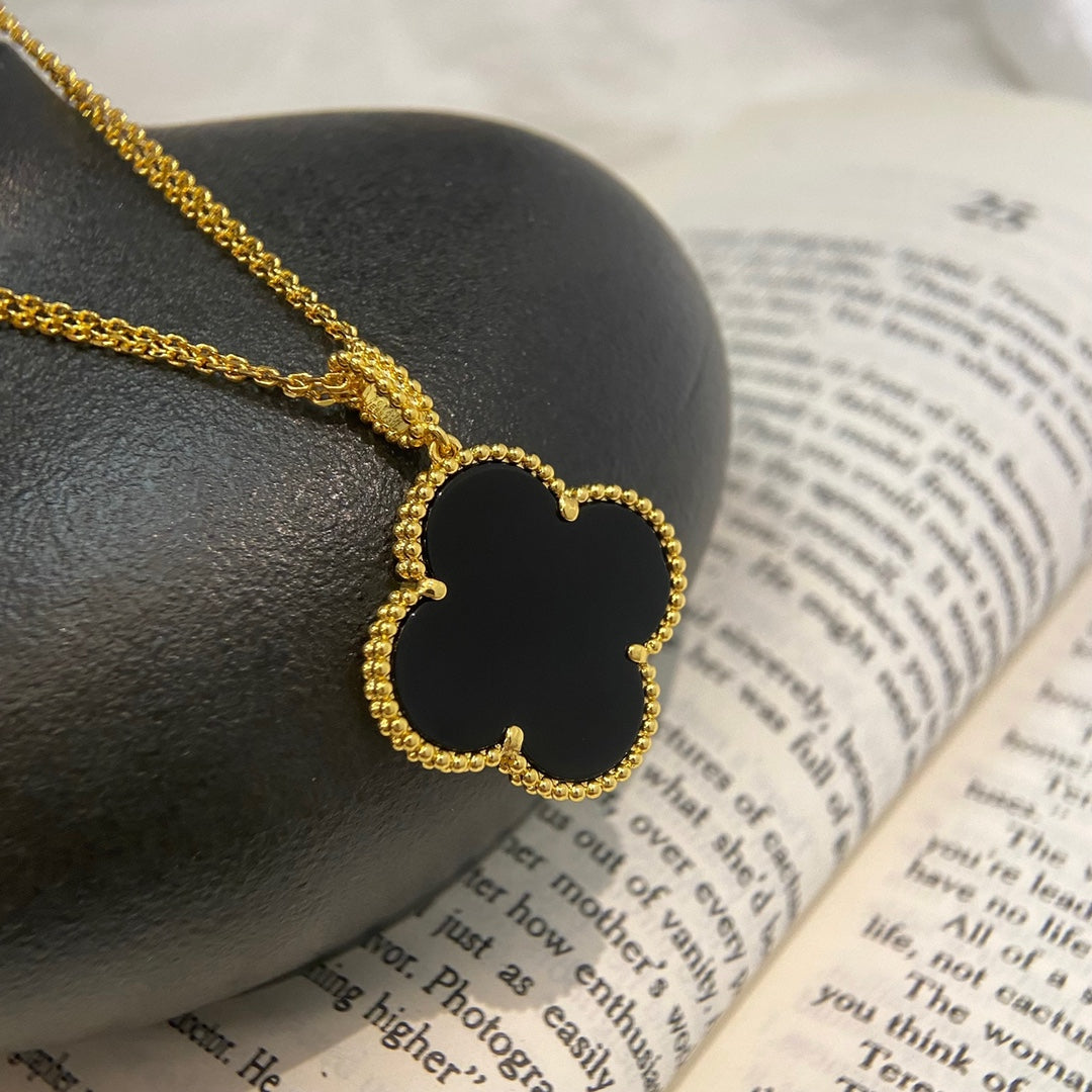 [Riva Jewelry ]CLOVER 25MM NECKLACE GOLD ONYX
