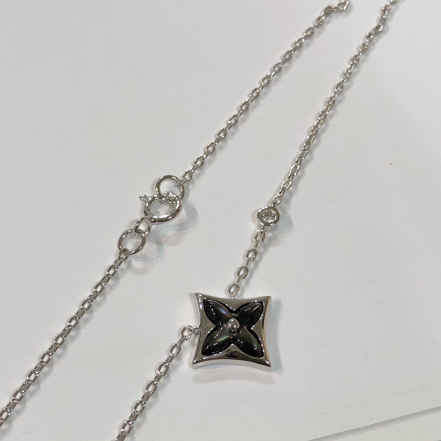 [Riva Jewelry]STAR BLACK MOP NECKLACE