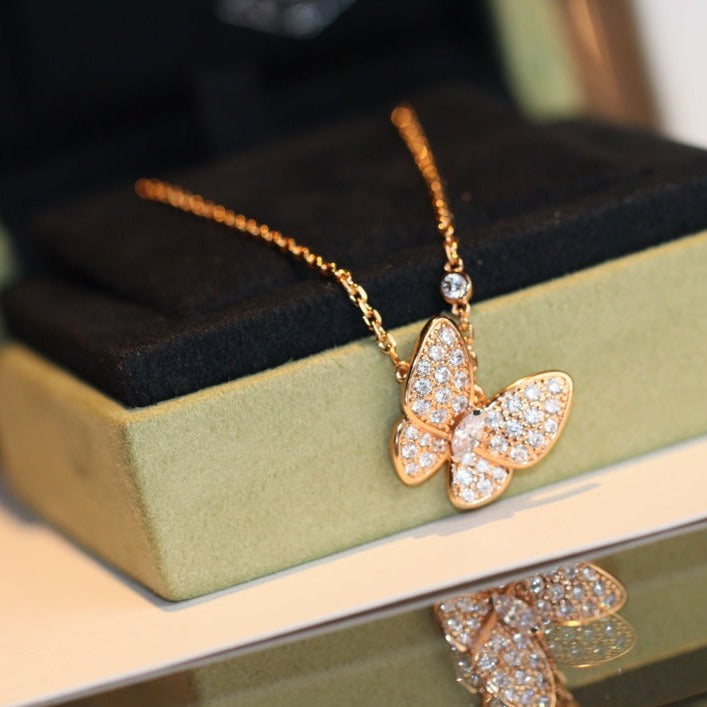 [Riva Jewelry]バタフライダイヤモンドチャームネックレス