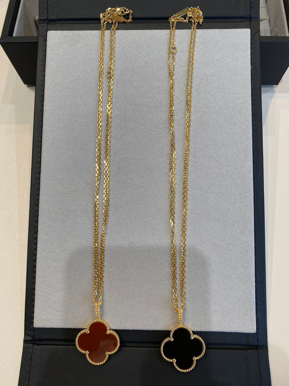 [Riva Jewelry ]CLOVER 25MM NECKLACE GOLD CARNELIAN
