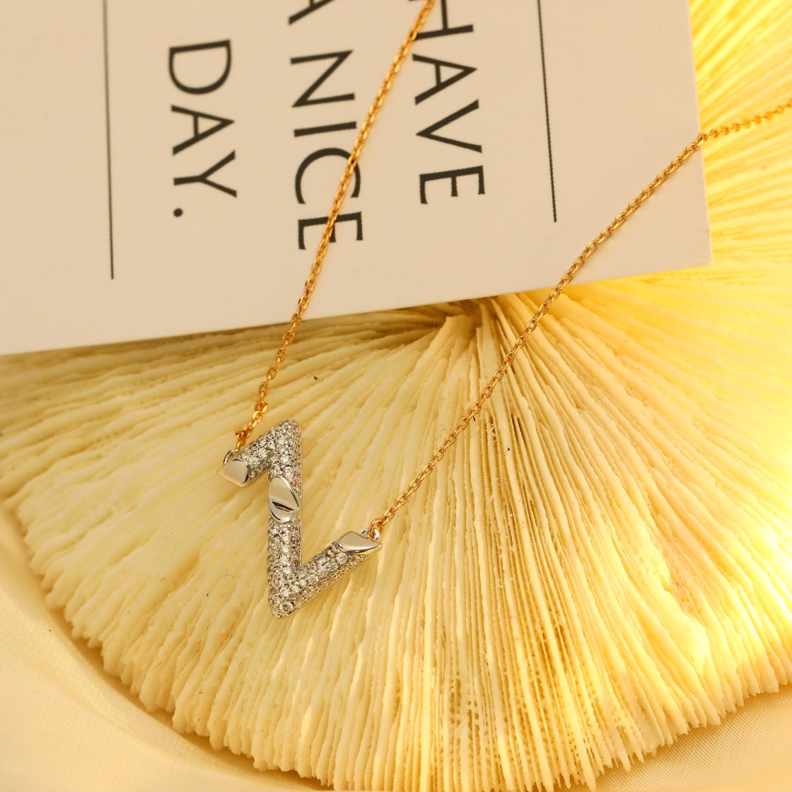 [Riva Jewelry ]VOLT SILVER DIAMOND PEDANT NECKLACE