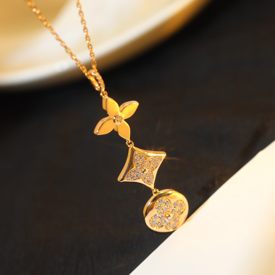 [Riva Jewelry ]STAR AND SUN DIAMOND PINK GOLD NECKLACE