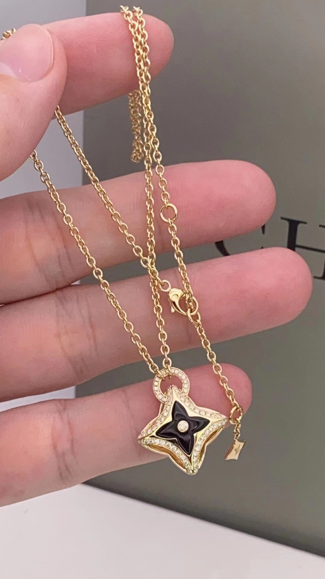 [Riva Jewelry ]STAR PEDANT PINK GOLD DIAMOND NECKLACE