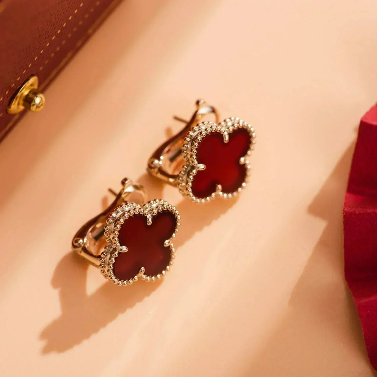 [Riva Jewelry ]CLOVER MEDIUM 1 MOTIFS CARNELIAN  EARRINGS