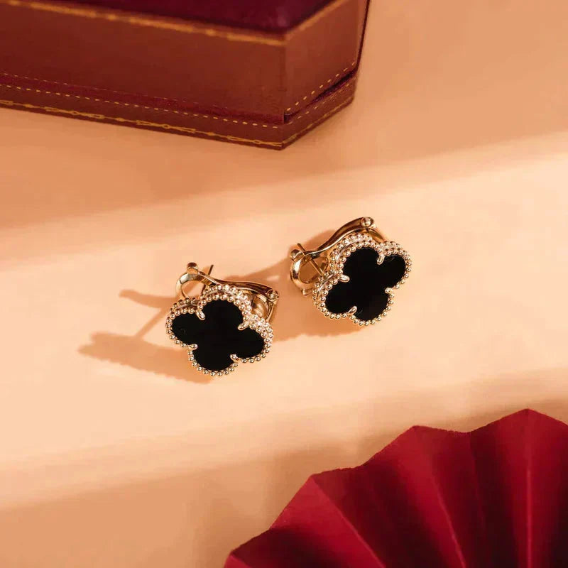 [Riva Jewelry ]CLOVER MEDIUM 1 MOTIFS  ONYX STUD EARRINGS