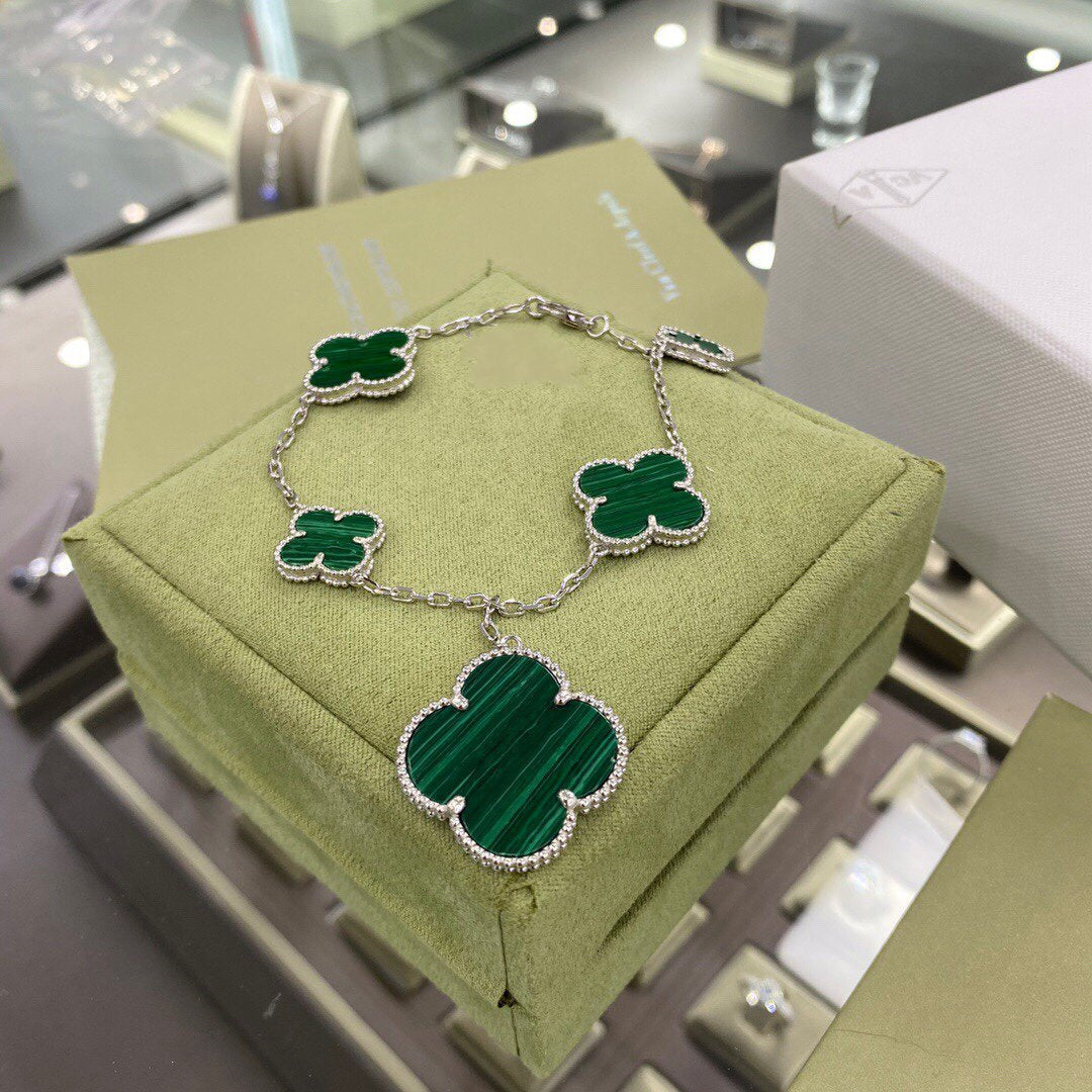[Riva Jewelry ]CLOVER 5 MOTIFS SIVLER MALACHITE BRACELET