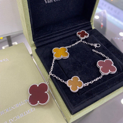 [Riva Jewelry ]CLOVER 5 MOTIFS SIVLER CARNELIAN TIGER EYE BRACELET