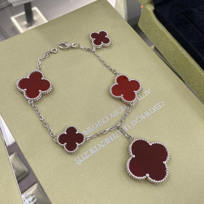 [Riva Jewelry ]CLOVER 5 MOTIFS SIVLER CARNELIAN BRACELET