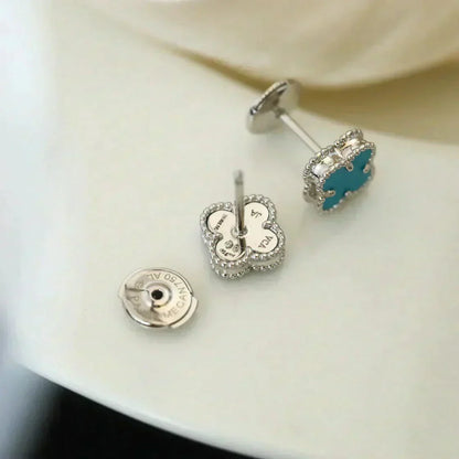 [Riva Jewelry ]CLOVER MINI 9.5MM ONYX STUD EARRINGS SILVER