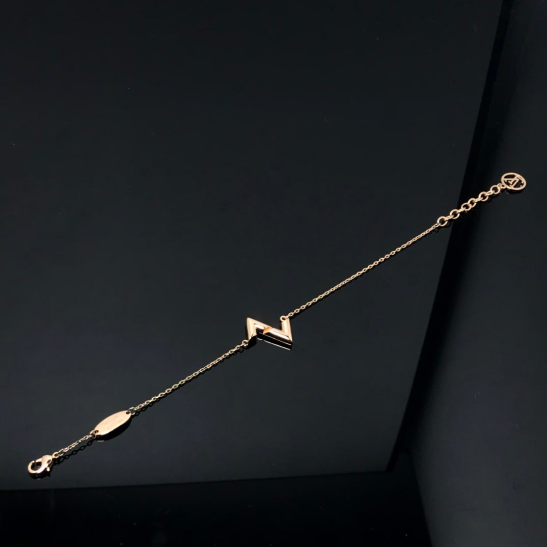 [Riva Jewelry ]VOLT LV LOGO BRACELET