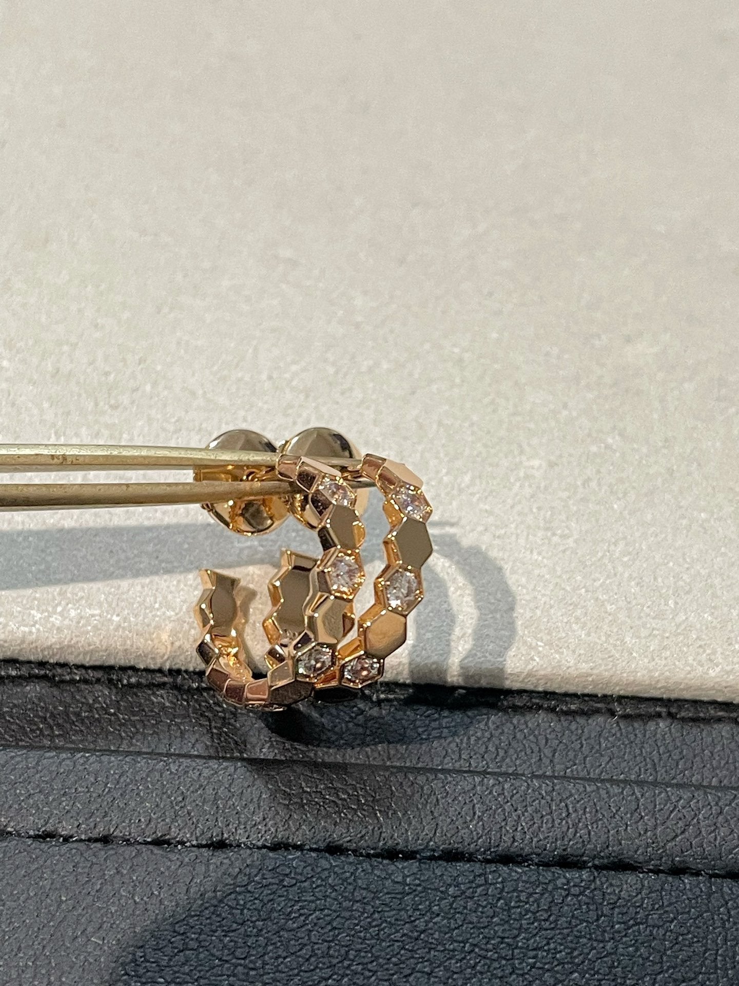 [Riva Jewelry]Hohler Design Vierblättriger Kleeblatt Blumenform Ring