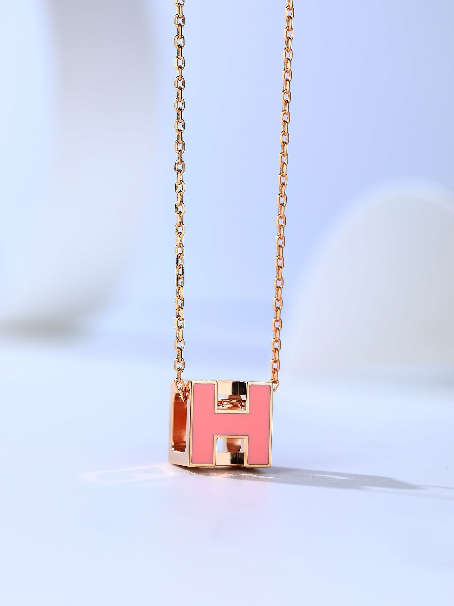 [Riva Jewelry]H CAGE ROSÉGOLD-HALSKETTE