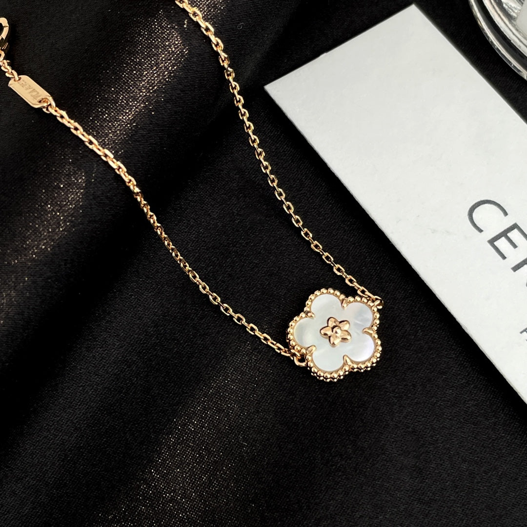 [Riva Jewelry ]LUCKY SPRING ROSE GOLD MOP BRACELET
