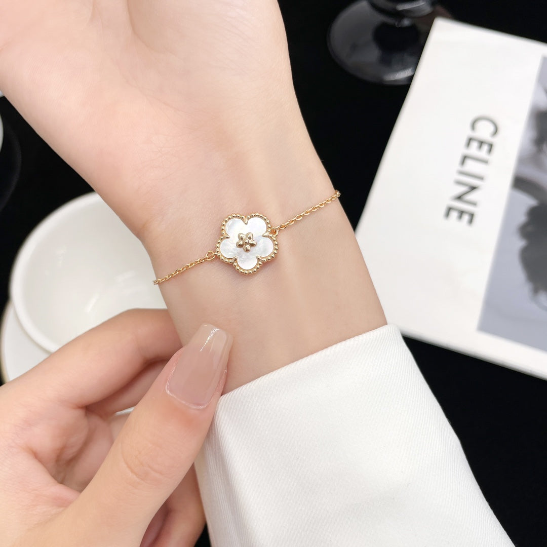 [Riva Jewelry ]LUCKY SPRING ROSE GOLD MOP BRACELET
