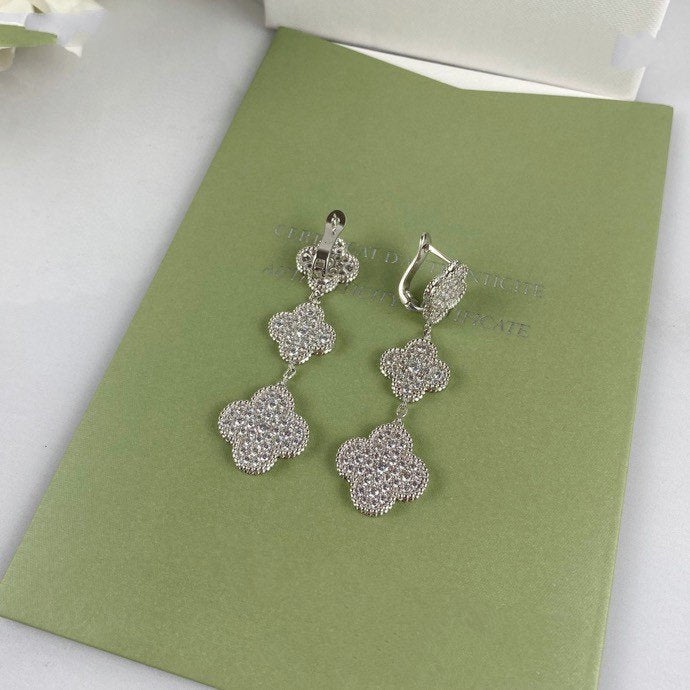 [Riva Jewelry ]CLOVER 3 MOTIF DIAMOND SILVER DROP EARRINGS
