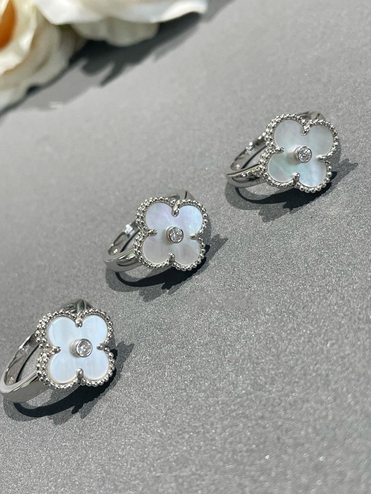 [Riva Jewelry ]CLOVER SILVER MOP DIAMOND RING