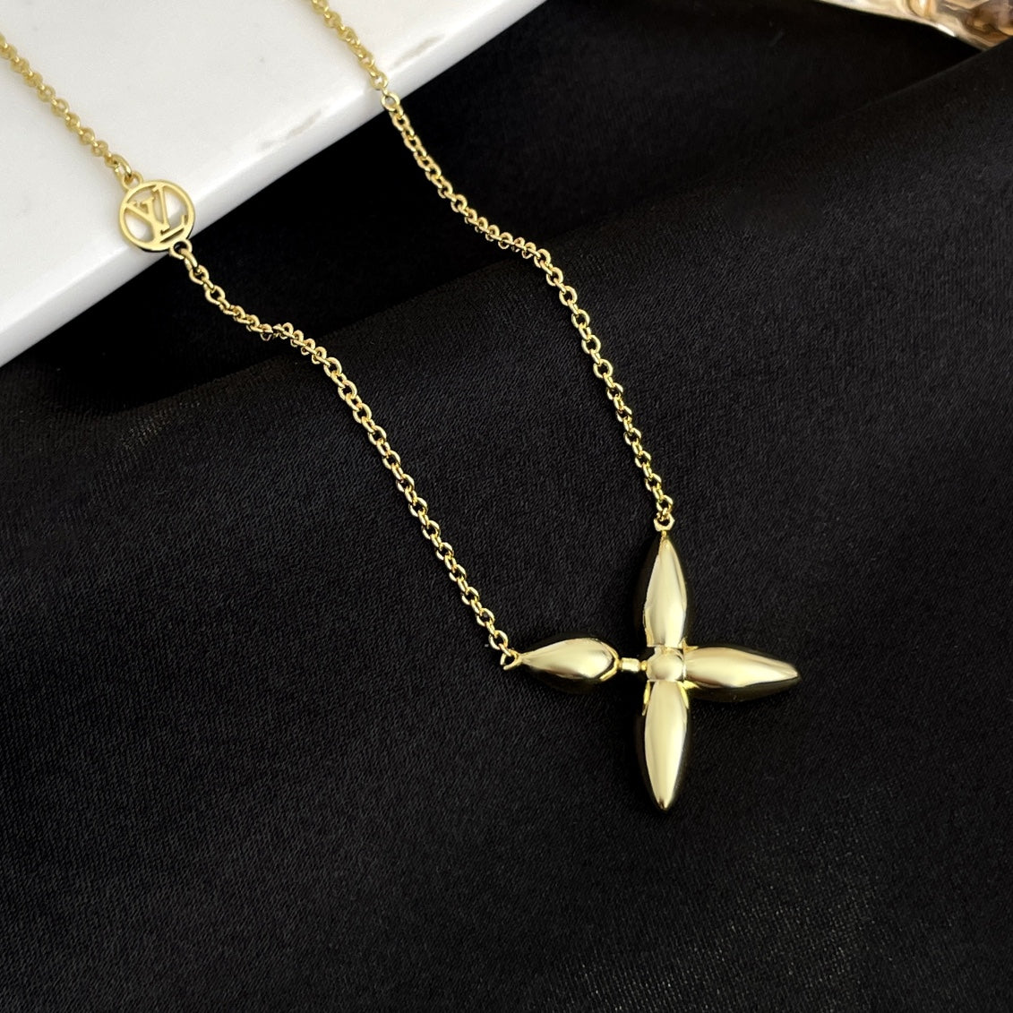 [Riva Jewelry]LOUISETTE GOLD-HALSKETTE