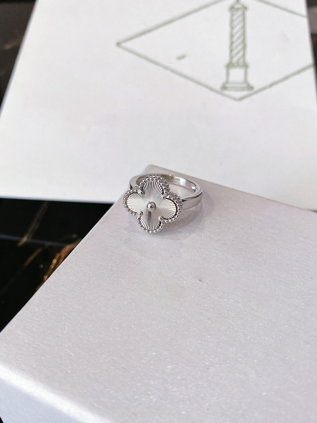 [Riva Jewelry ]CLOVER SILVER RING