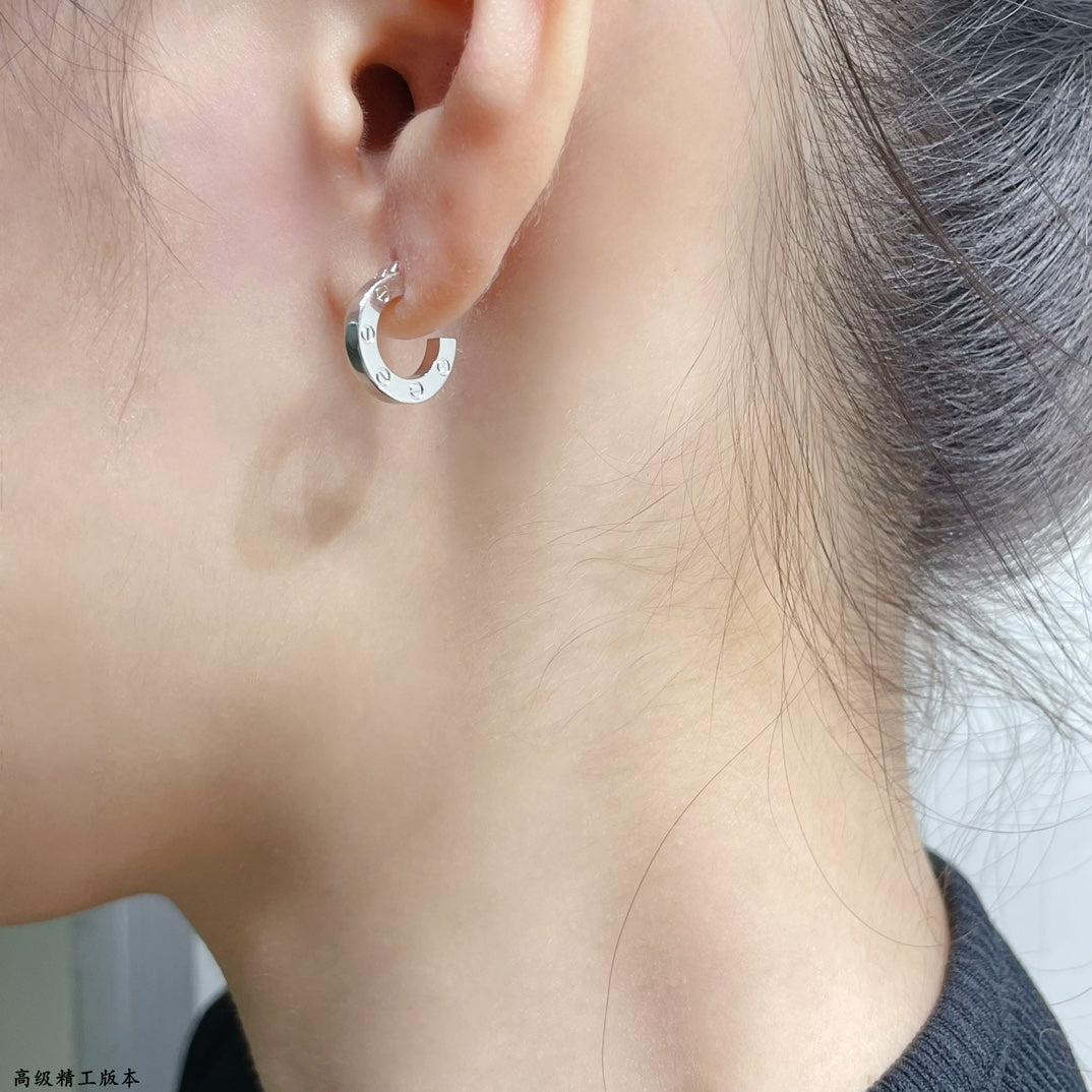 [Riva Jewelry ]LOVE MINI EARRINGS
